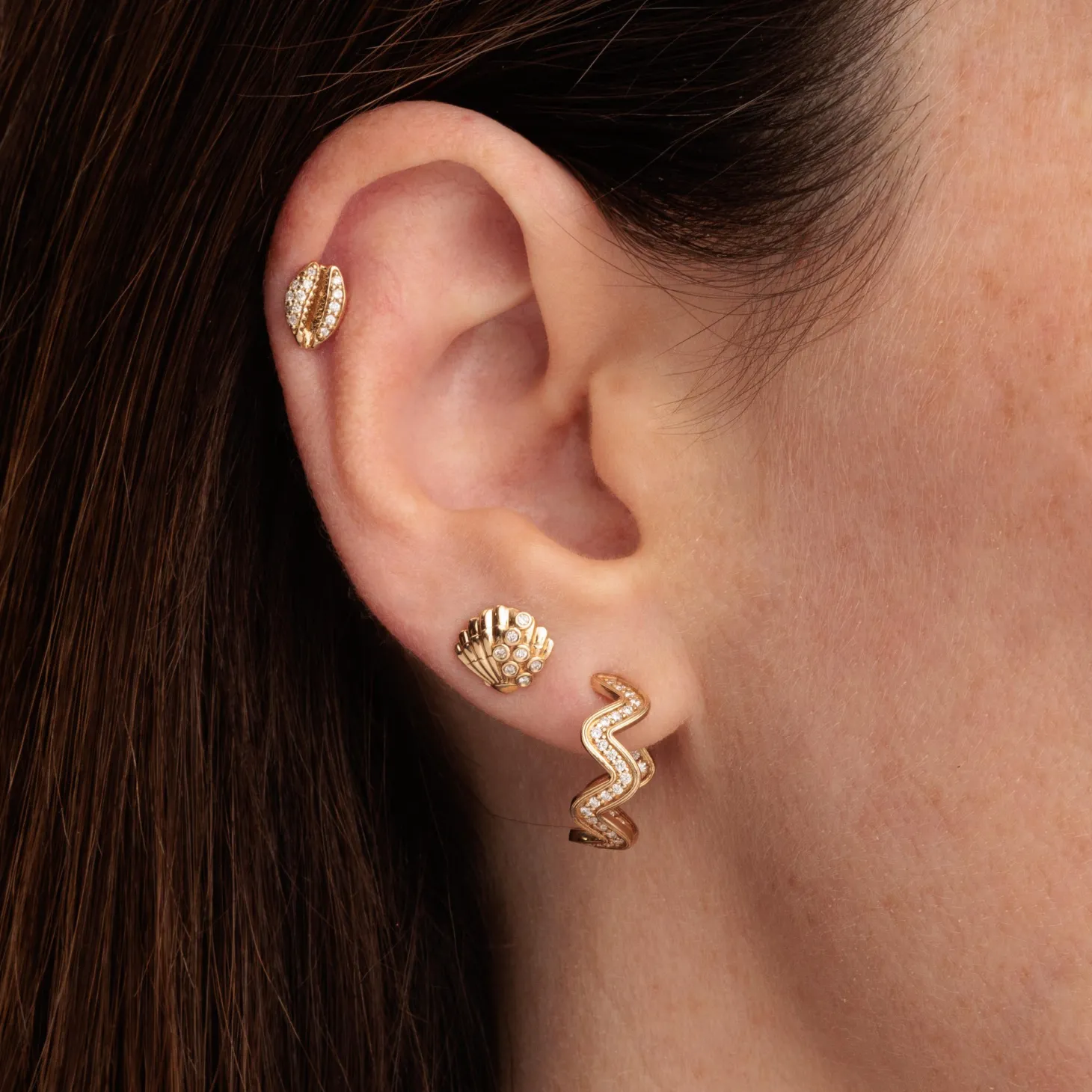 Gold & Diamond Cowrie Shell Stud