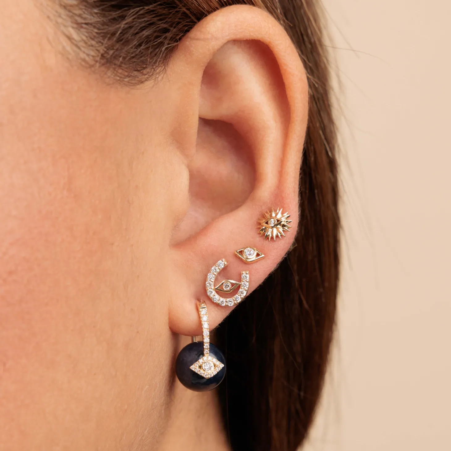 Gold & Diamond Eye Horseshoe Stud