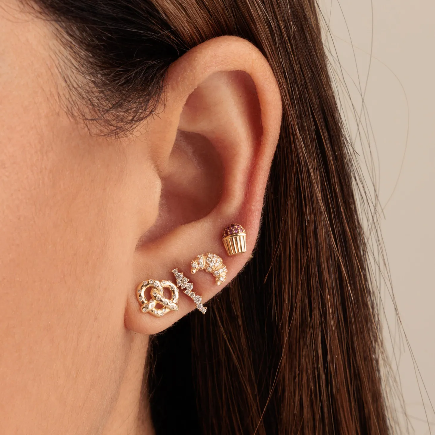 Gold & Diamond Pretzel Stud