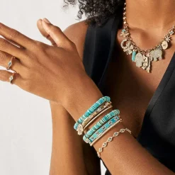 Gold & Diamond Single Row Bangle