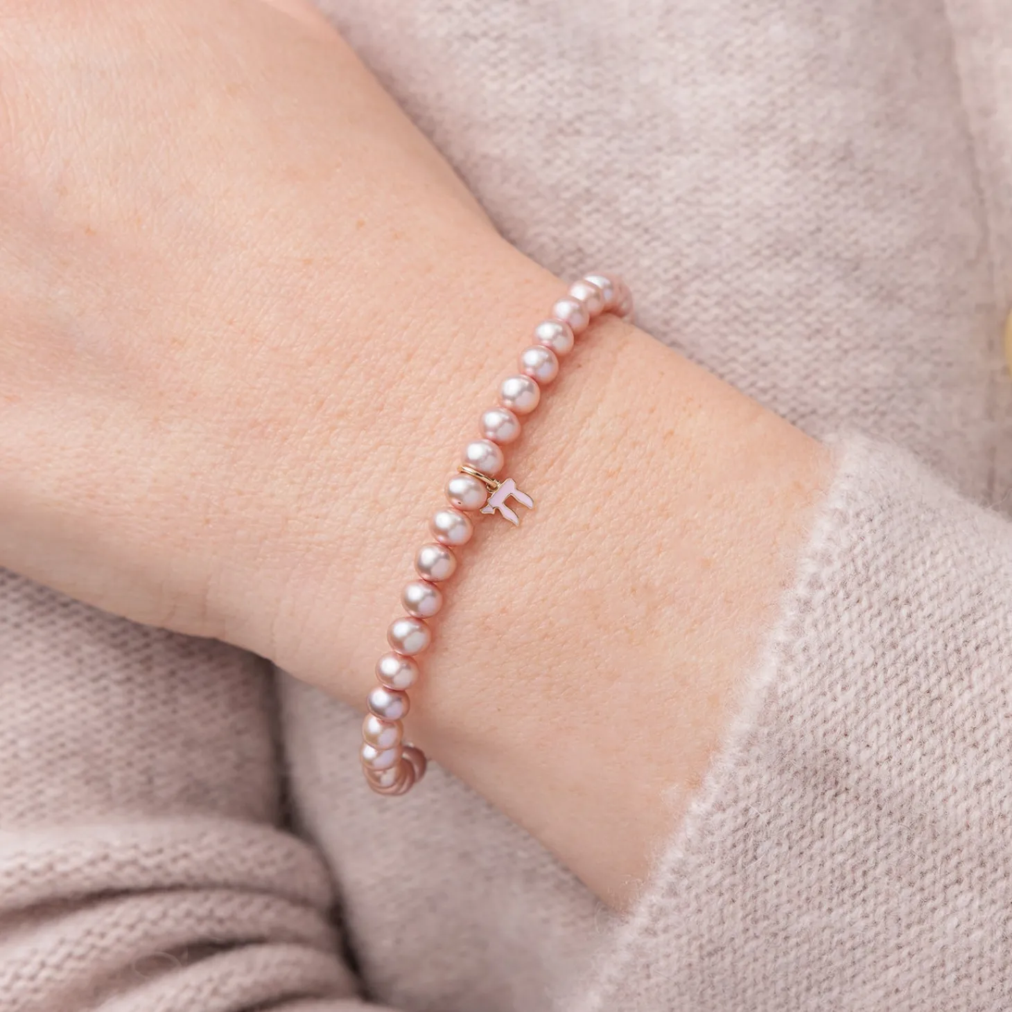 Gold & Enamel Tiny Chai on Rose Pearls