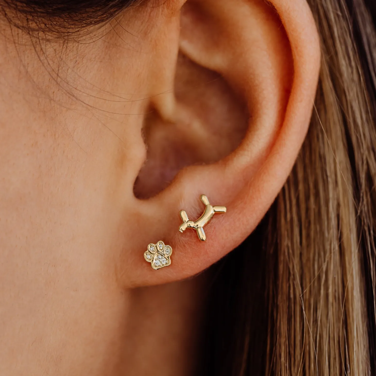 Kids Collection Gold Balloon Dog Stud