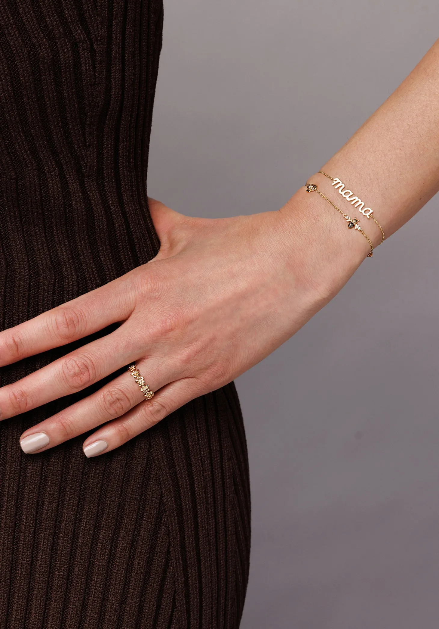 Pure Gold Mama Script Bracelet